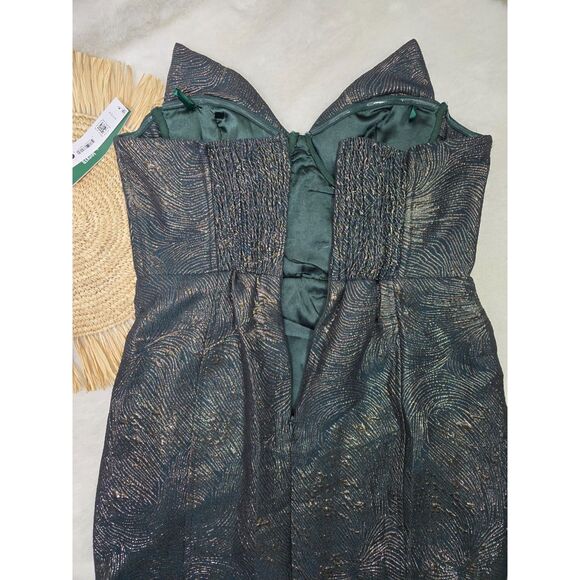 AQUA X Wicked Elphaba Green Swirl Jacquard Corset Gown Size XL NWT - Picture 10 of 15